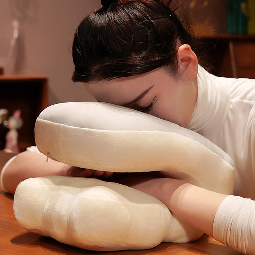 【抱抱猫系列v型午睡枕】午睡枕办公室午睡神器小学生教室午休趴在桌上睡觉抱枕儿童趴睡枕，坡面加高设计，抬高头部颈不酸痛。ry 商品图3