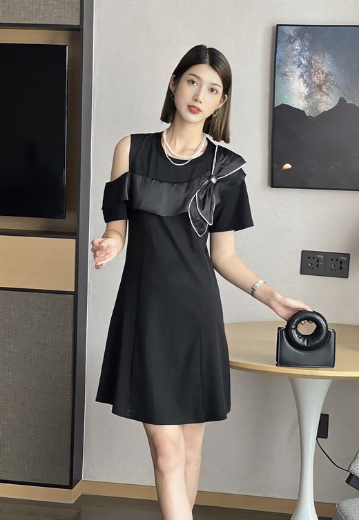 337352#蝴蝶结连衣裙 商品图0