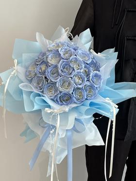 双向奔赴 碎冰蓝玫瑰 · 花束