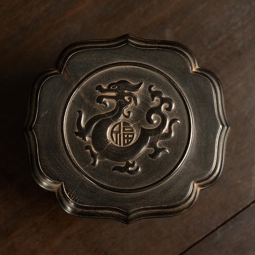 二十世纪  紫檀龙纹花口盖罐 商品图2