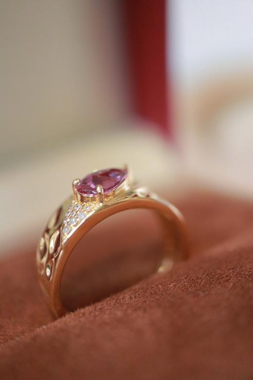 1.07ct 蓝宝石戒指 商品图8