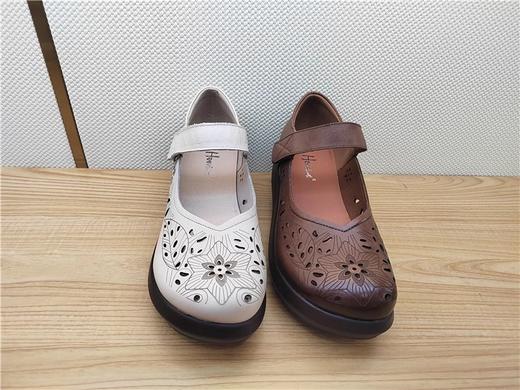 豪行夏季新款23292951真皮休闲中跟复古女鞋凉鞋皮鞋 商品图2