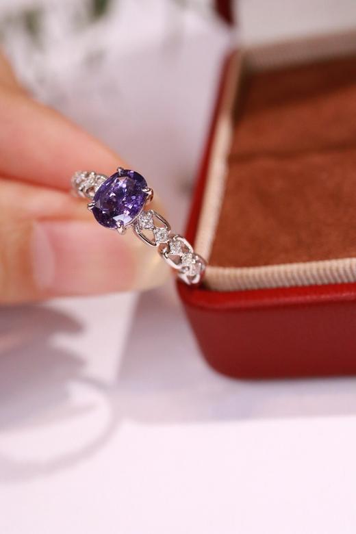 1.07ct 蓝宝石戒指 商品图0