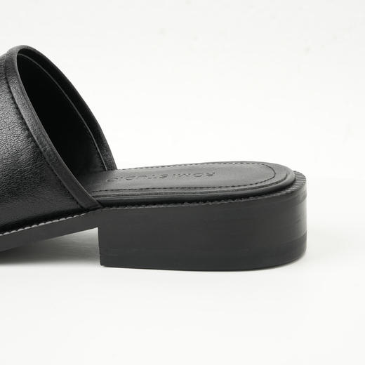 ROMI STUDIO“法式优雅“头层胎小水牛皮圆头一脚蹬穆勒鞋24SSS015 商品图3