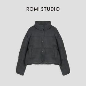 ROMI STUDIO“经典升级”90白鹅绒百搭立领黑色格纹羽绒服 23AWW815