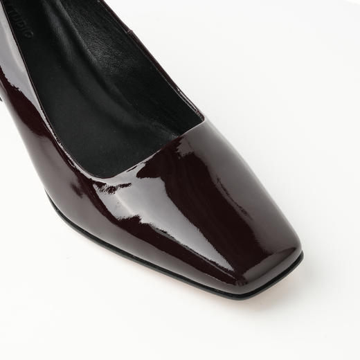 ROMI STUDIO“自我态度”羊皮拼Ancora红漆皮粗方根高跟鞋 24SSS194 商品图4