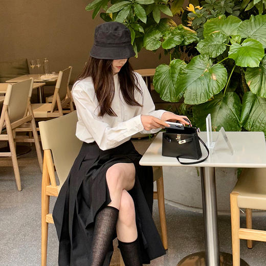 ROMI STUDIO【高定系列】百搭经典休闲气质简约圆领纯色衬衫 T3219 商品图1