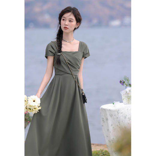 鹿向南 小个子「莫奈花园」法式气质连衣裙女款2024夏季方领收腰长裙 商品图1