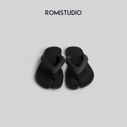 ROMI STUDIO"极简设计" 马蹄沙滩休闲人字凉拖夹趾黑色拖鞋 S3363 商品图3