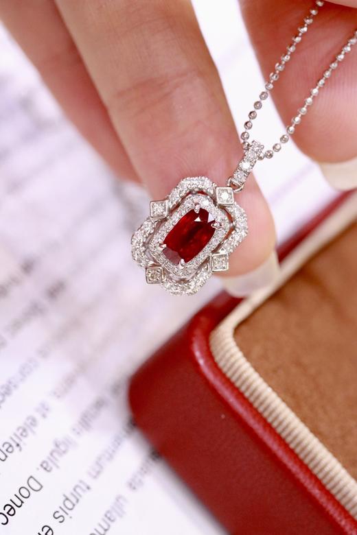 0.77ct 红宝石吊坠 商品图2