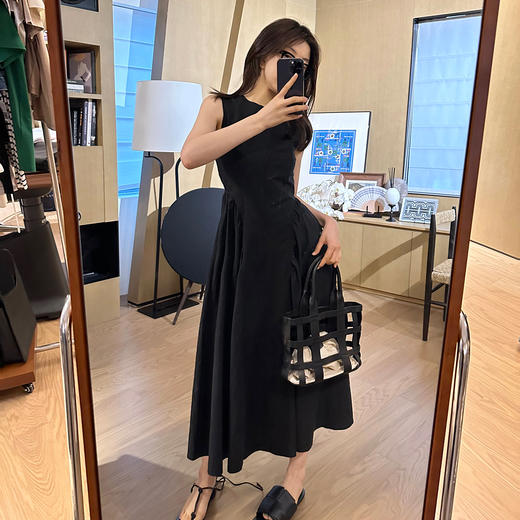 ROMI STUDIO“轻礼服” 法式复古气质收腰显瘦无袖圆领连衣裙D3416 商品图1