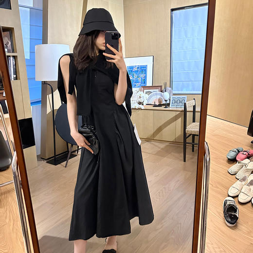 ROMI STUDIO“轻礼服” 法式复古气质收腰显瘦无袖圆领连衣裙D3416 商品图3