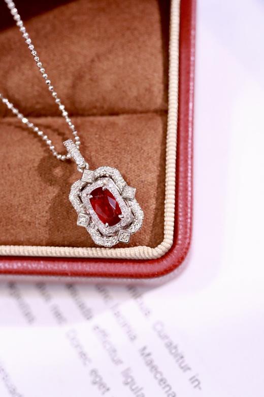 0.77ct 红宝石吊坠 商品图4