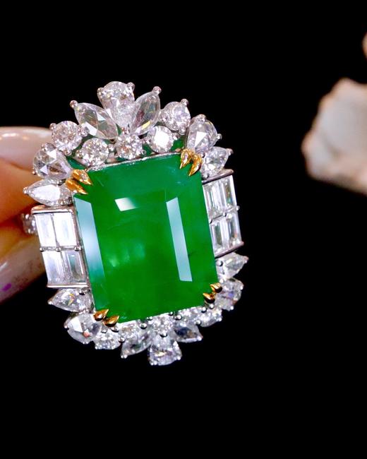 10.85ct 祖母绿戒指 商品图0