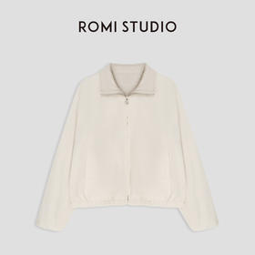 ROMI STUDIO“率性松弛“腔调穿搭两穿卡其色冲锋夹克外套23AWW052