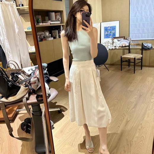 ROMI STUDIO“随手穿”系列法式圆领修身细坑条灰绿色吊带背心M3714 商品图1