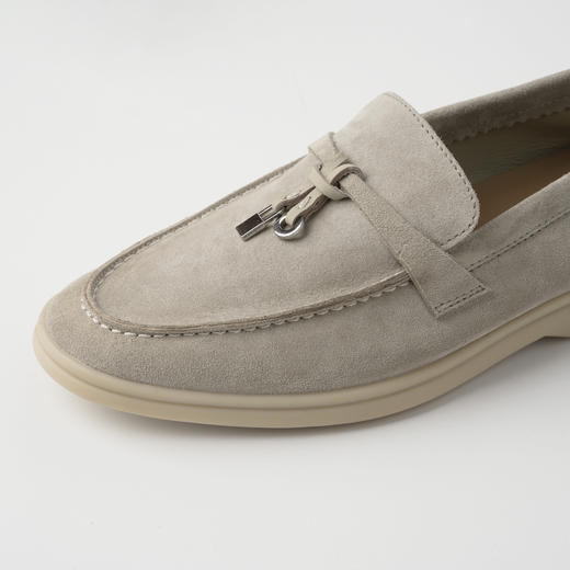 ROMI STUDIO“经典升级”牛反绒拼羊皮平底贵妇乐福鞋24SSS129 商品图2