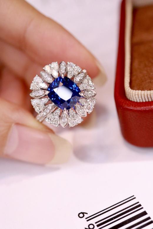 4.12ct 蓝宝石戒指 商品图4