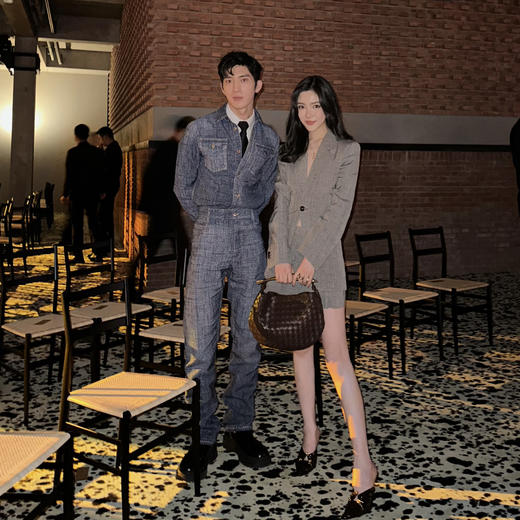 ROMI STUDIO“率性优雅“ 高密花纱简约短款不易皱百褶半裙23AWQ191 商品图1