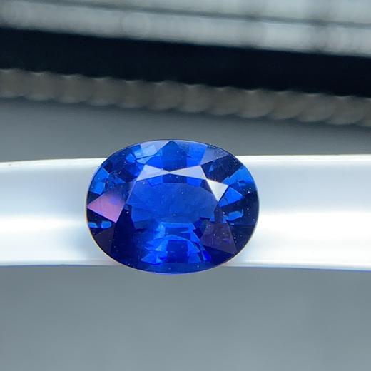 3.04ct 蓝宝石裸石 商品图5