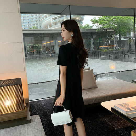 [奢姿轻奢系列]大码女装2025夏季纽扣装饰裙子胖妹妹鱼尾摆连衣裙8942853492 商品图4