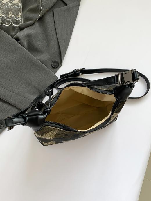 【新中式鎏金蝴蝶手提包】南风手提锁扣国风饺子包 复古单肩斜挎包 七夕情人节礼物 商品图2