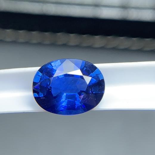 3.04ct 蓝宝石裸石 商品图1