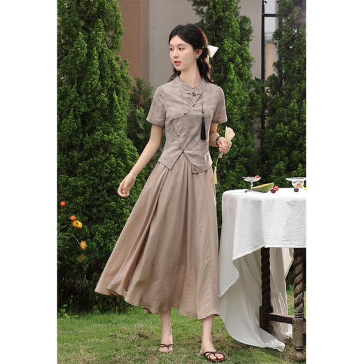 鹿向南 小个子「山河墨画」新中式正肩T恤女2024新款盘扣国风短袖DC01311+ 商品图2