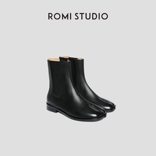 ROMI STUDIO“复古英伦”小众设计感平底粗跟圆头马蹄分趾短靴S3430 商品图0
