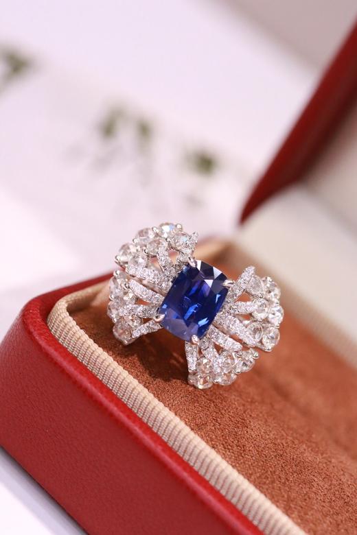 2.63ct 蓝宝石戒指 商品图0
