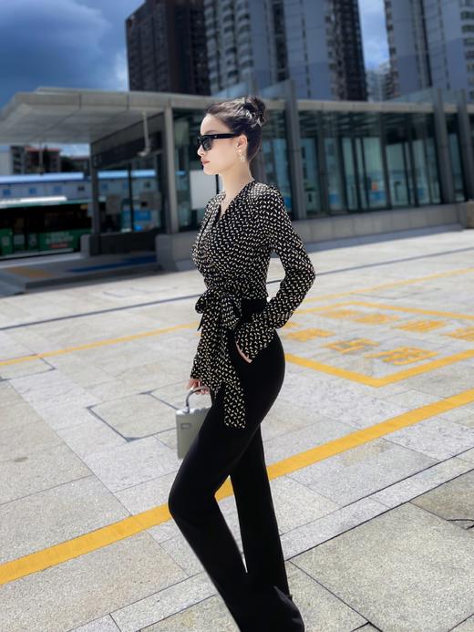 缁色女人味衬衣3F4381 商品图4