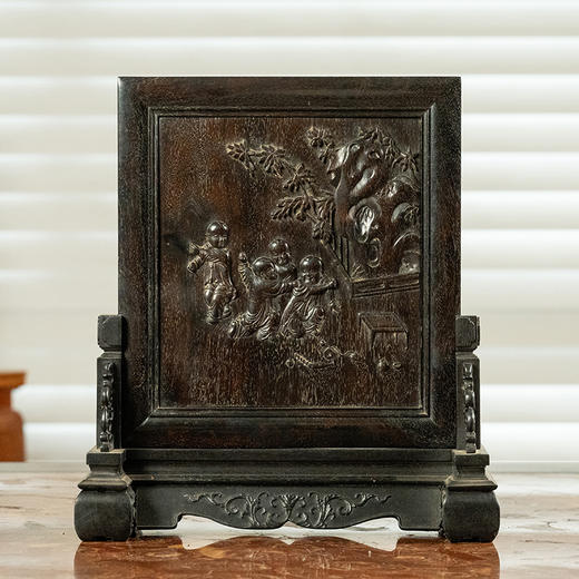 二十世纪 紫檀木雕庭院婴戏图诗文插屏 商品图0