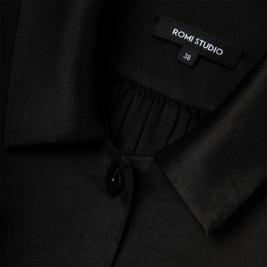 ROMI STUDIOVintage复古优雅 百搭修身黑色短款外套 T3343 商品图1