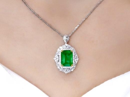 4.40ct 祖母绿戒指吊坠 商品图4