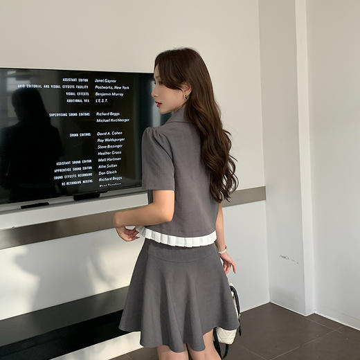 [奢姿轻奢系列]大码女装2025夏季气质翻领两件套胖妹妹时尚套装8942926544 商品图3