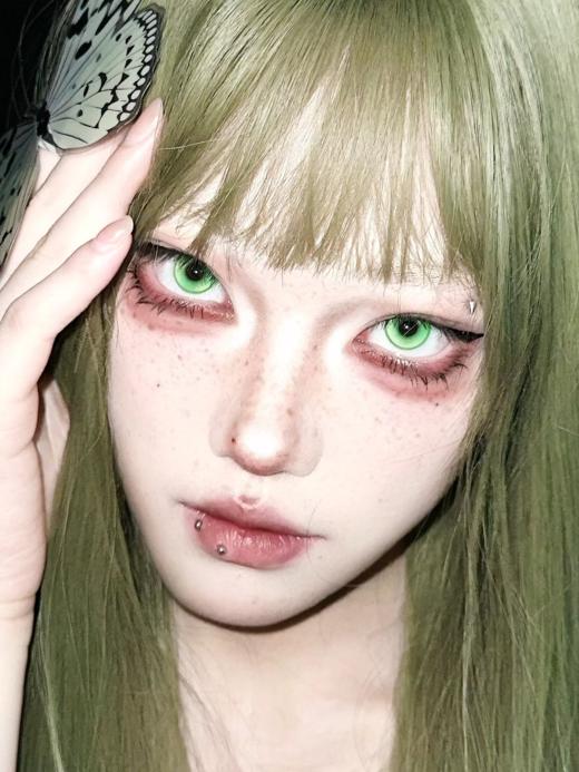 woolilens日抛 cos片 蓝海冰钻/碎梦歌姬/极乐伊甸/耳语者/忏悔录/好运疯子/狂笑人偶 14.2mm 一盒两片 商品图10