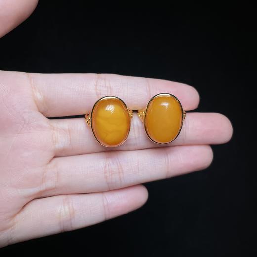 玉美人菲菲HZ#S925蜜蜡蛋面三角戒指约19*14mm可调节-多样性发一 商品图0