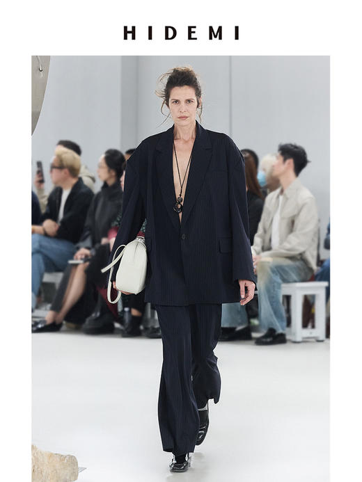 HIDEMI 秀款极简大廓形垫肩大宽肩藏蓝色色织条纹男朋友西装 商品图0