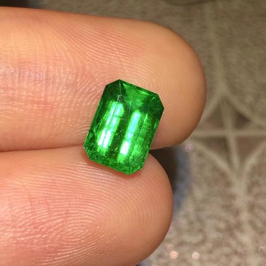 1.7ct 祖母绿裸石 商品图6