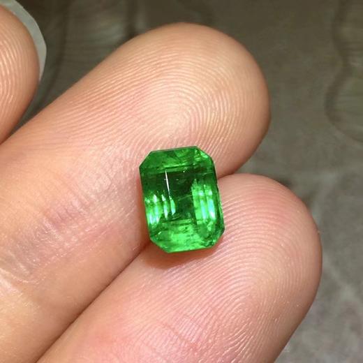 1.69ct 祖母绿裸石 商品图5