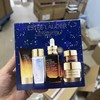 【930元会员福利】雅诗兰黛特润修护肌活精华露焕活尊享套装（50ml+洁啫30m+乳霜15） 商品缩略图0