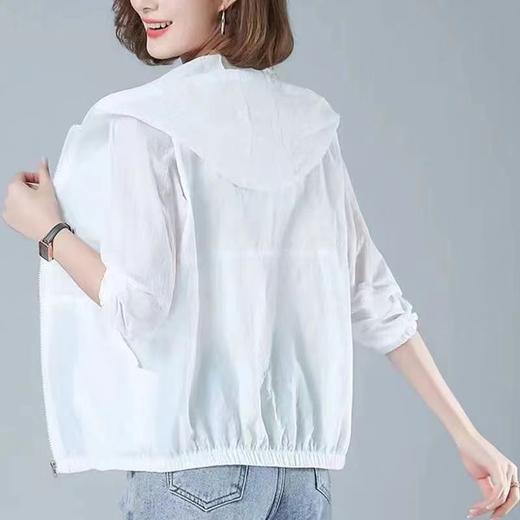 舒适好穿 简约透气防晒衣女中年妈妈夏季新款 长袖轻薄外套 宽松女装休闲连帽防晒服衫  商品图4