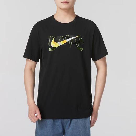 【小码特惠】Nike/耐克短袖男子夏新款大勾圆领透气运动休闲半截袖T恤FV8391-010 商品图0