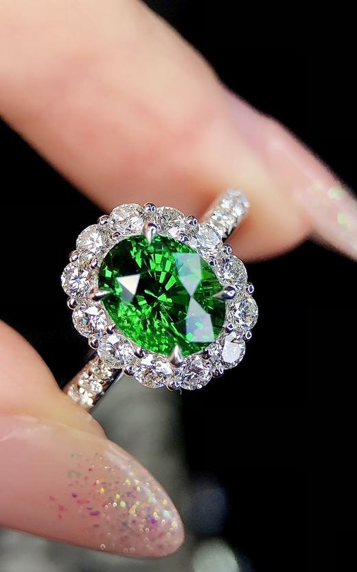 3.03ct 5.19g 沙弗莱戒指 商品图3
