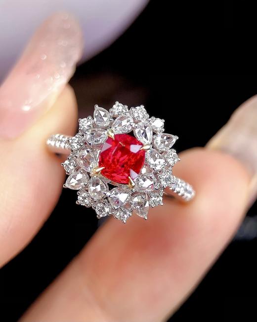 0.96ct 4.13g 尖晶石戒指 商品图1