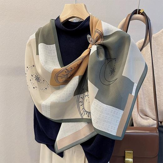 时尚新款长条丝巾女士韩版线条印花仿真丝中长薄款围巾防晒披肩 商品图3