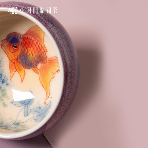 问鼎钧瓷鹅黄青花平口杯（如鱼得水）（缺货） 商品图2