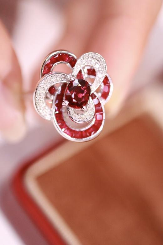 1.01ct 红宝石戒指 商品图3