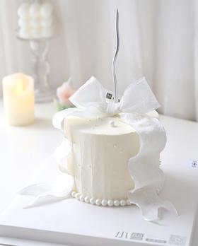 丝带蝴蝶结蛋糕