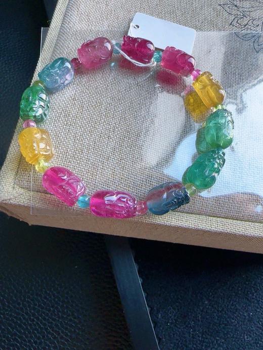 18.7g 雕刻碧玺手链 商品图3